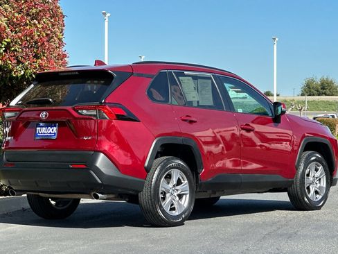 Used 2023 Toyota RAV4 XLE image 4