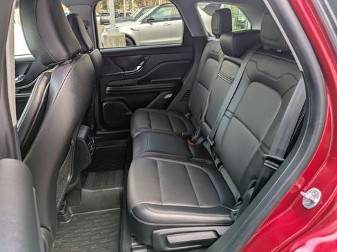 Used 2021 Lincoln Corsair AWD w/ Equipment Group 101A image 27