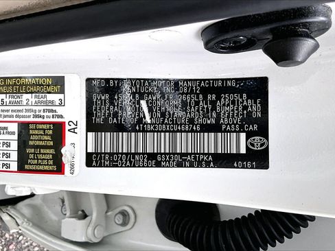 Used 2012 Toyota Avalon Limited FWD image 16