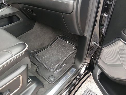 Used 2019 RAM 1500 Limited image 29