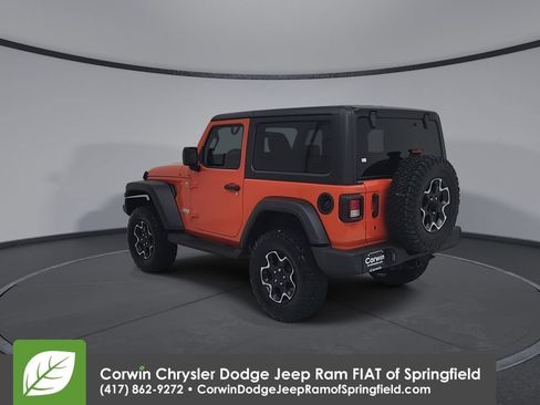 Certified 2018 Jeep Wrangler Sport AWD/4WD image 16