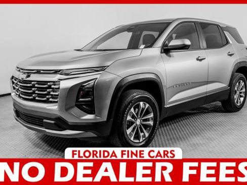 Used 2025 Chevrolet Equinox LT FWD image 1