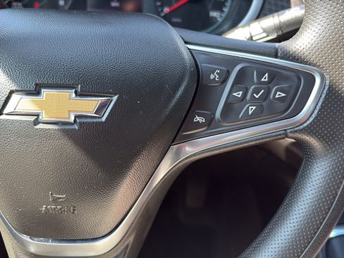 Used 2024 Chevrolet Malibu LT FWD image 10