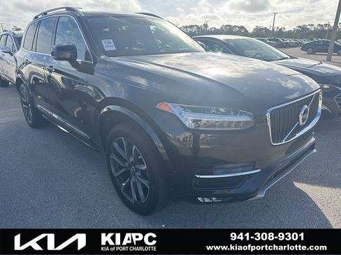 Used 2017 Volvo XC90 T6 Momentum w/ Vision Package image 1