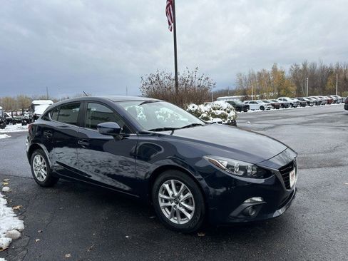 Used 2016 MAZDA MAZDA3 i Touring image 8