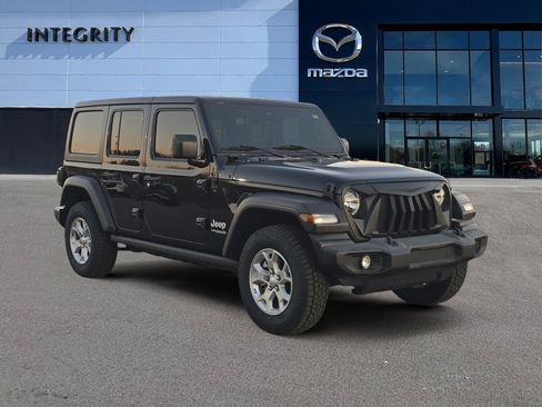 Used 2021 Jeep Wrangler Unlimited Islander image 2