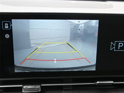 Used 2024 Hyundai Kona SEL image 16