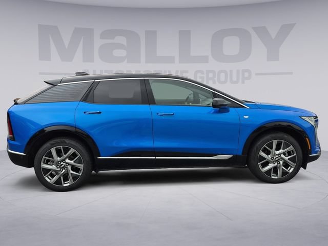Certified 2025 Cadillac Optiq Luxury 1 AWD/4WD image 6