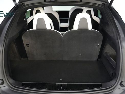 Used 2023 Tesla Model X AWD/4WD image 8