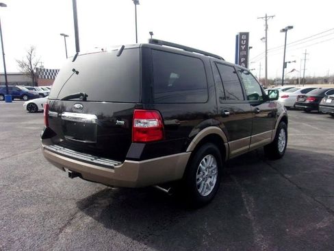 Used 2013 Ford Expedition XLT RWD image 5