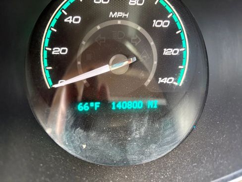 Used 2010 Chevrolet Malibu LT w/ Interface Package image 21