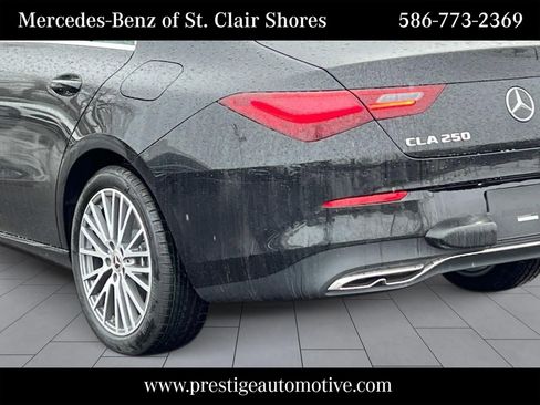 Used 2025 Mercedes-Benz CLA 250 4MATIC image 4
