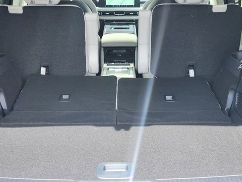 New 2026 Lincoln Aviator Reserve image 16