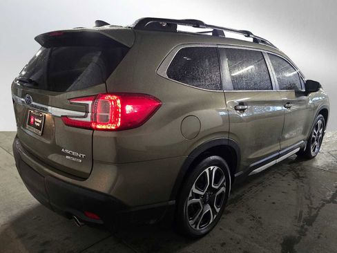 Used 2024 Subaru Ascent Limited w/ Technology Package image 3