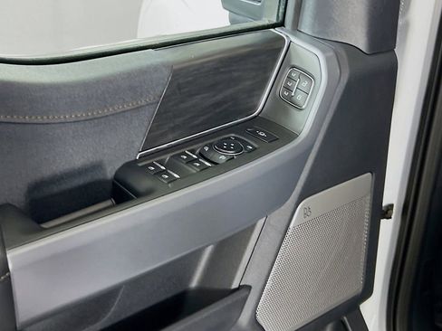 New 2025 Ford F150 Lariat w/ Equipment Group 501A Mid image 12