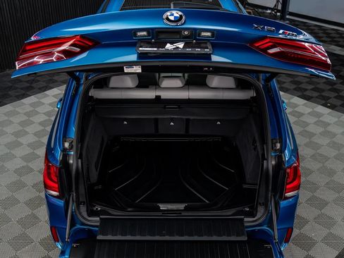 Used 2017 BMW X5 M AWD/4WD image 16