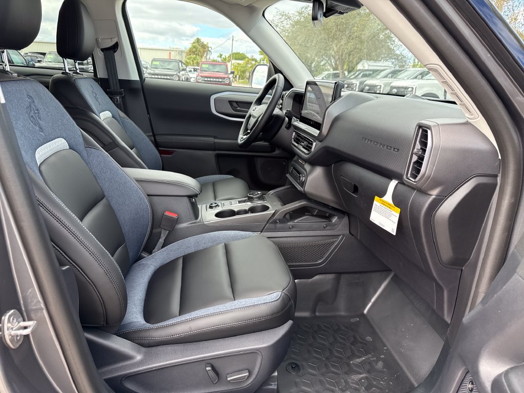 New 2025 Ford Bronco Sport Outer Banks w/ Sasquatch Outer Banks Package AWD/4WD image 22