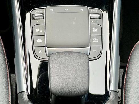 Certified 2023 Mercedes-Benz EQB 300 4MATIC image 26