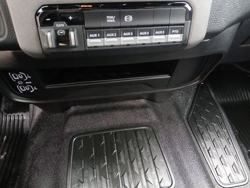 New 2026 RAM 4500 Tradesman w/ Chrome Appearance Group image 34