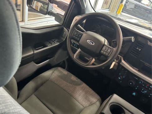 Used 2025 Ford F250 XLT image 10
