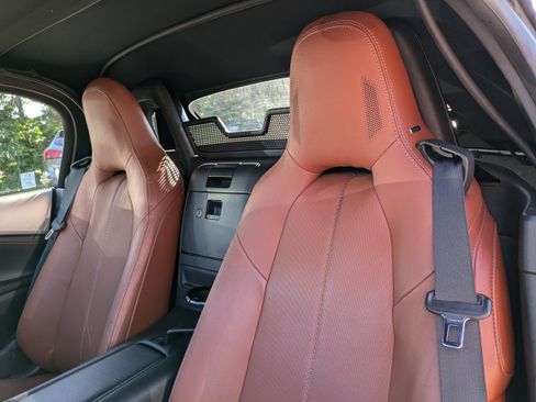 Used 2023 MAZDA MX-5 Miata Grand Touring w/ Weather Package image 16