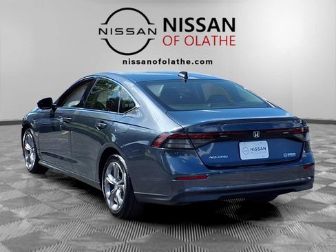Used 2024 Honda Accord EX image 3