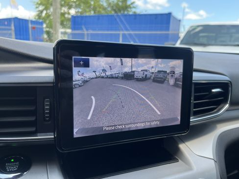 Used 2020 Ford Explorer XLT w/ Equipment Group 202A RWD image 26