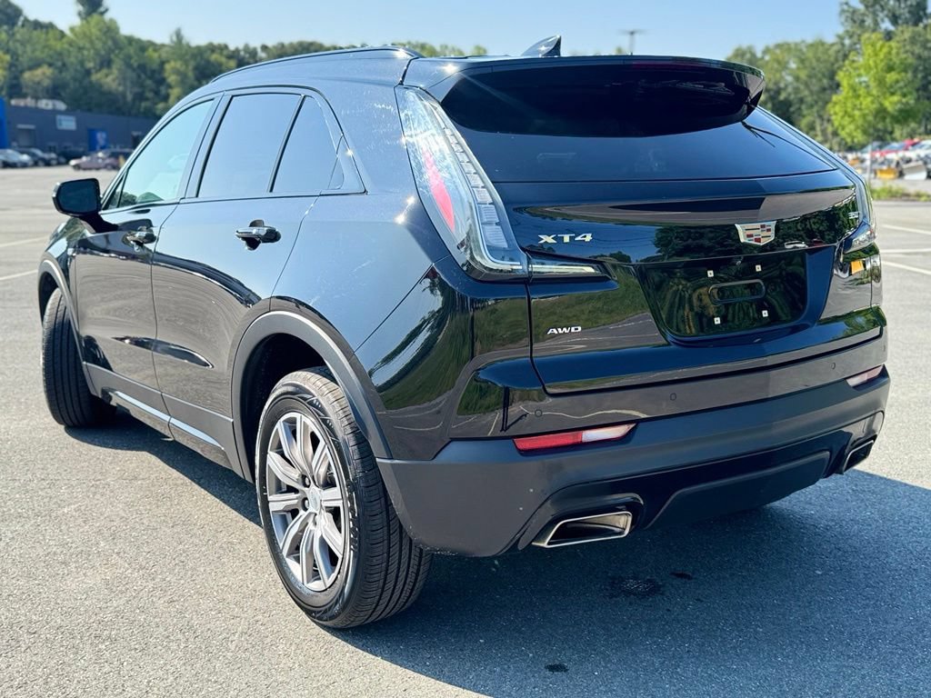 Used 2023 Cadillac XT4 Sport AWD/4WD image 4
