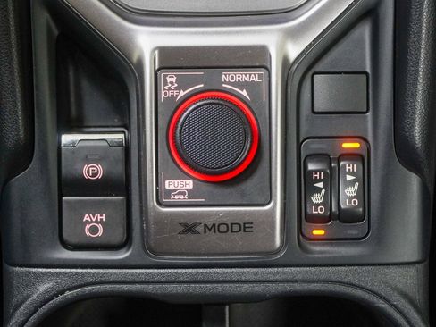 Used 2023 Subaru Forester Premium image 31