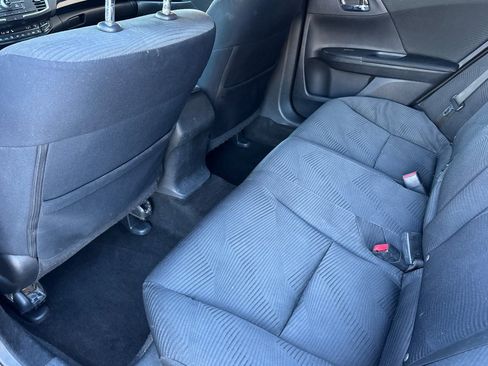 Used 2016 Honda Accord LX image 13
