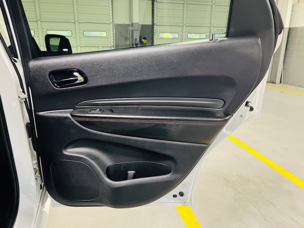 Used 2025 Dodge Durango GT RWD image 29