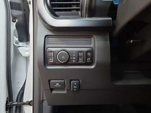 New 2026 Ford F350 Lariat image 25