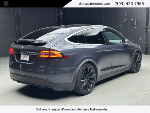 Used 2017 Tesla Model X 100D image 6