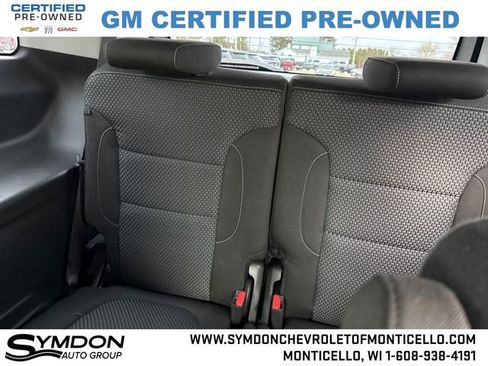 Certified 2023 GMC Acadia SLE w/ Driver Convenience Package image 17