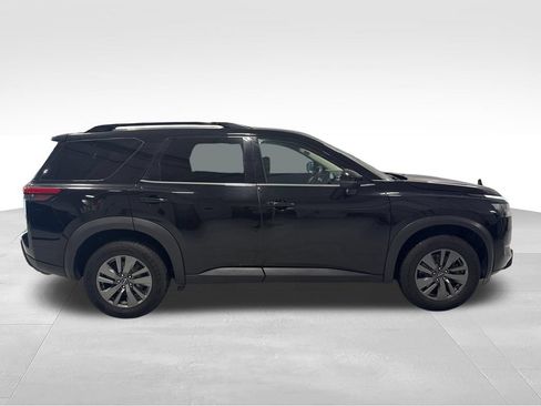 Used 2024 Nissan Pathfinder SV FWD image 50