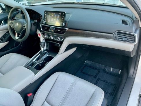 Used 2020 Honda Accord EX image 15