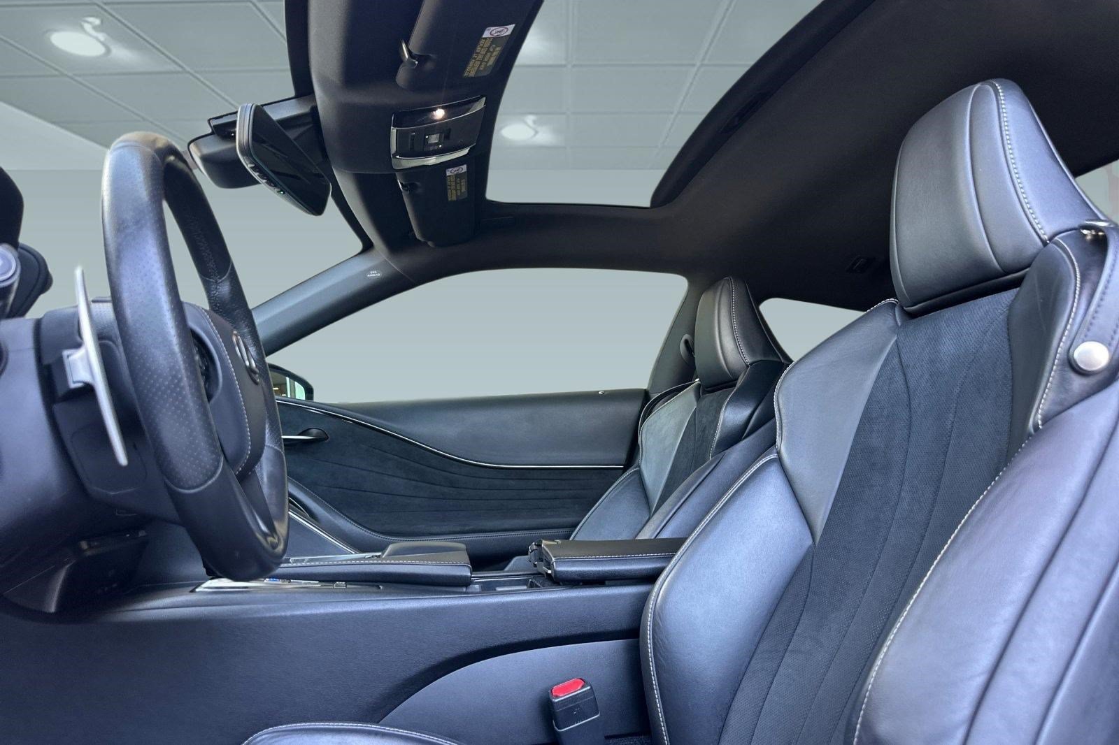 Used 2018 Lexus LC 500 Coupe w/ Sport Package RWD image 24