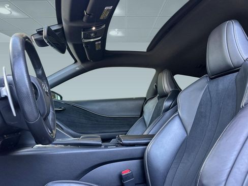 Used 2018 Lexus LC 500 Coupe w/ Sport Package RWD image 24