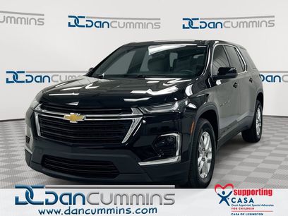 Used 2023 Chevrolet Traverse LS