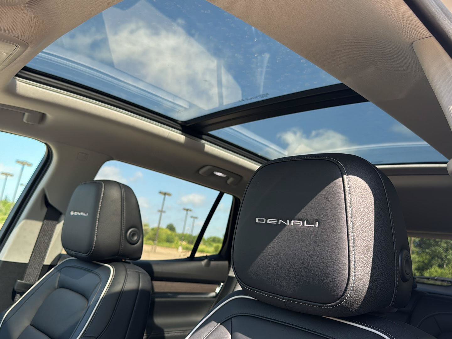 New 2027 GMC Terrain Denali AWD/4WD image 4