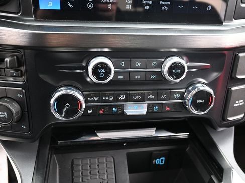 Used 2024 Ford F350 Lariat w/ Lariat Ultimate Package image 15