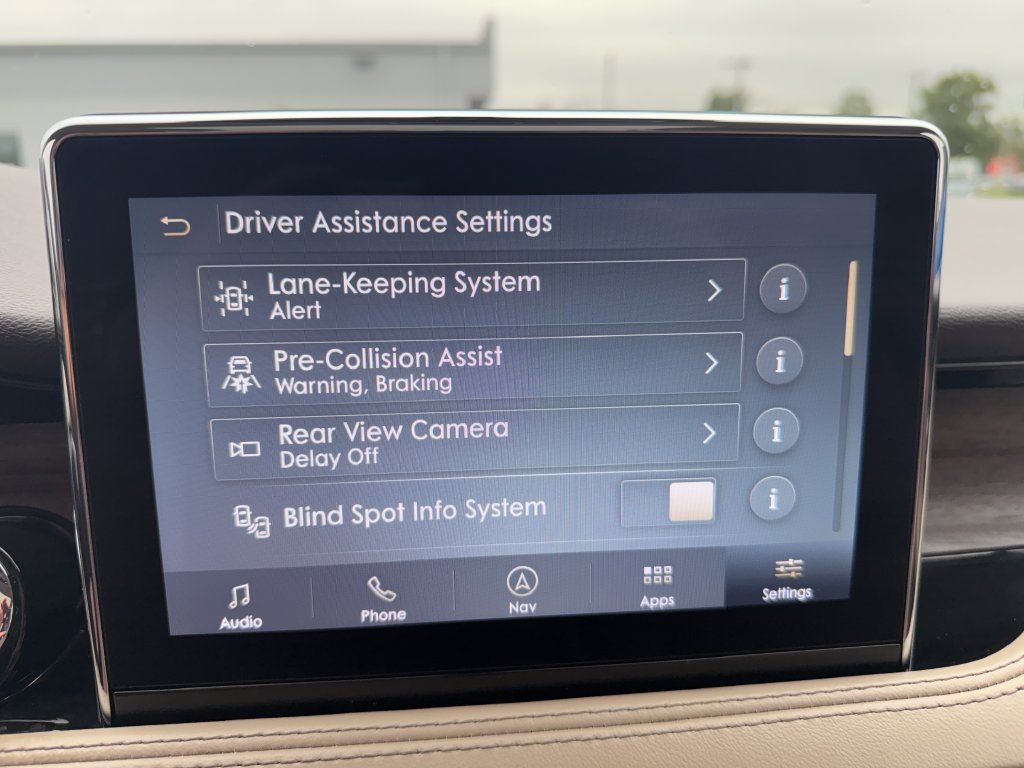 Used 2020 Lincoln Corsair Reserve w/ Elements Package AWD/4WD image 15
