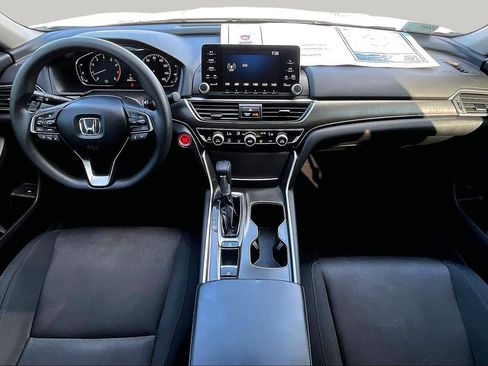 Used 2018 Honda Accord LX image 14