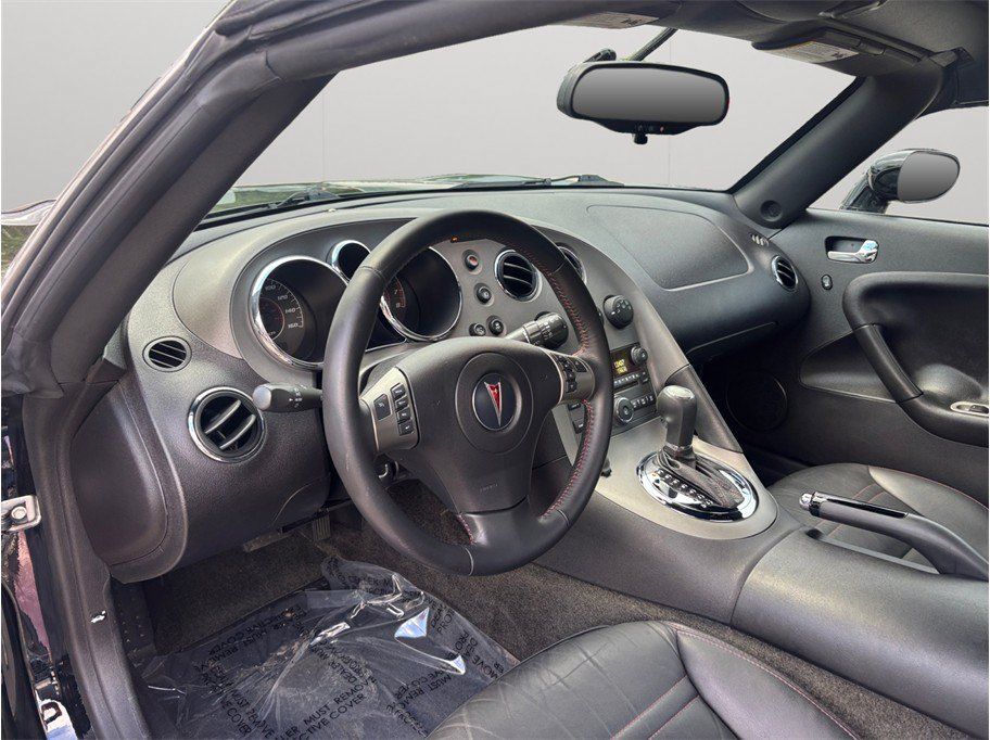 Used 2007 Pontiac Solstice GXP w/ Premium Package RWD image 6