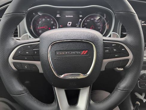 Used 2018 Dodge Charger R/T RWD image 12