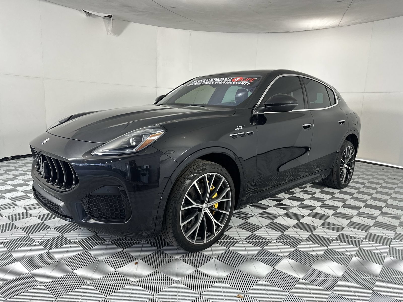 Used 2023 Maserati Grecale GT AWD/4WD image 4
