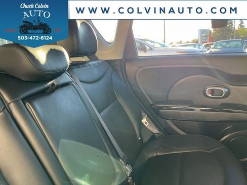 Used 2016 Kia Soul ! image 24