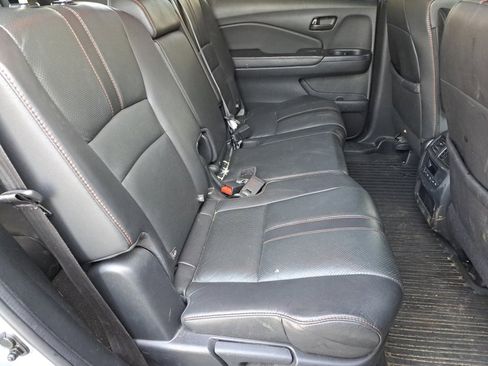 Used 2022 Honda Pilot TrailSport image 15