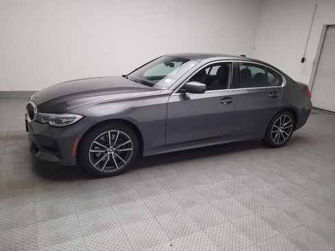 Used 2021 BMW 330i xDrive Sedan AWD/4WD image 2