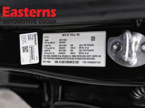 Used 2022 Tesla Model 3 Long Range AWD/4WD image 31